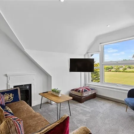 The Lookout Apartment Hythe  Exterior photo