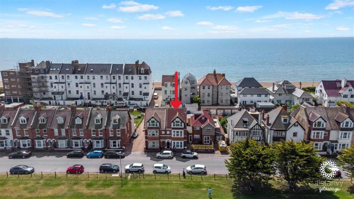 The Lookout * Hythe (Kent)